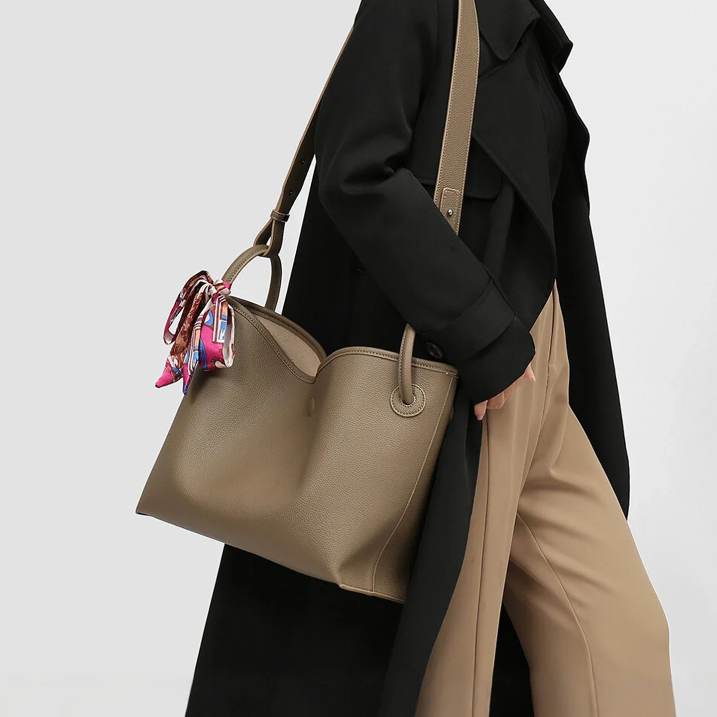 Bolso de mano de lujo ligero p - Luxury Bags Leather reseña y precio