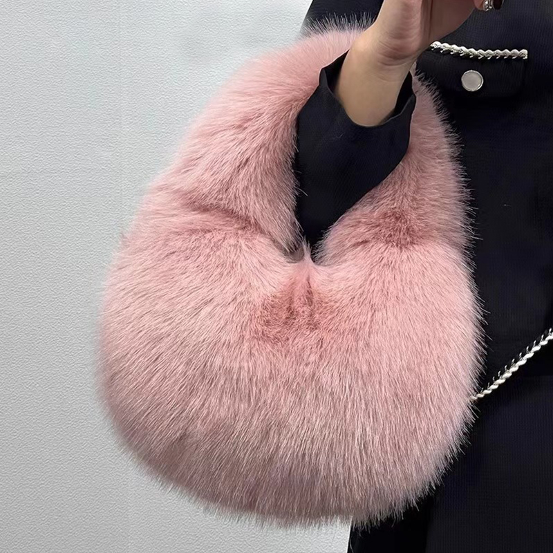 Bolsos de media luna de felpa  - Luxury Bags Tote reseña y precio